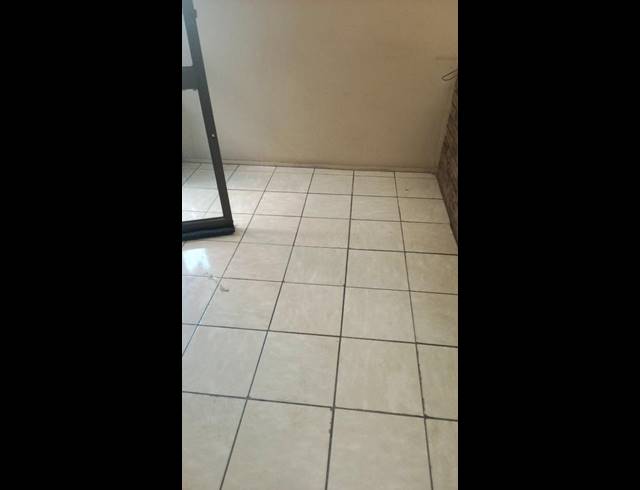 BUSINESS PROPERTY TO RENT IN KENSINGTON